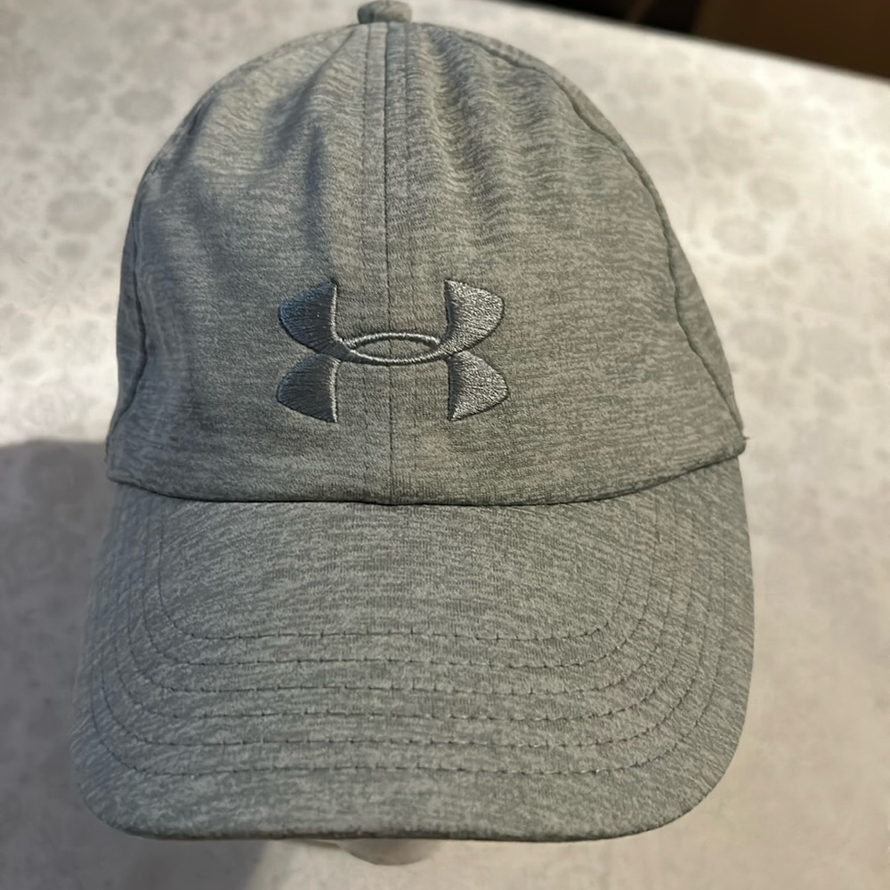 NWOT Under Armour cap